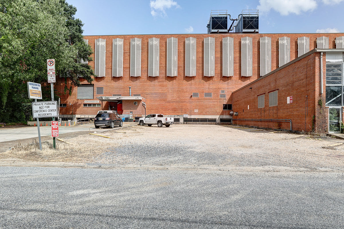 Parking lot spots at 121 Smith street for UL Lafayette campus